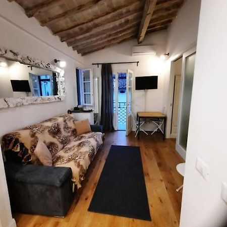 Appartamento Di Charme A Due Passi Dalla Stazione Florença Exterior foto